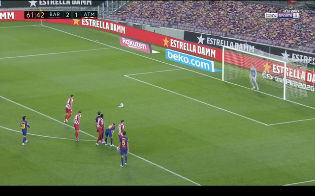 Video - Saul scores second penalty vs Barcelona