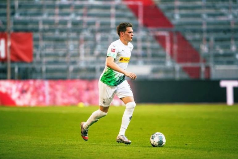 Ginter in action for Monchengladbach