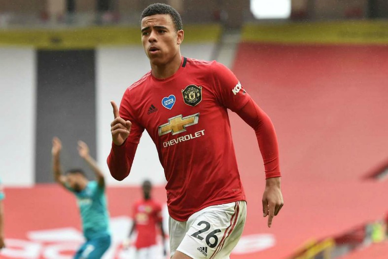 Man Utd speak to Mason Greenwood about being late