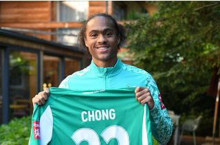 Werder Bremen Announce The Loan Signing Of Tahith Chong