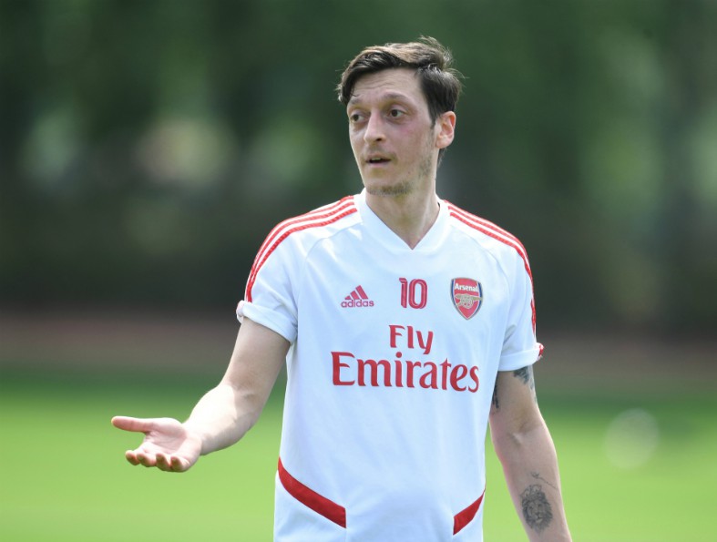 Ozil thinks Arsenal punishing him for Uighur Muslims stance