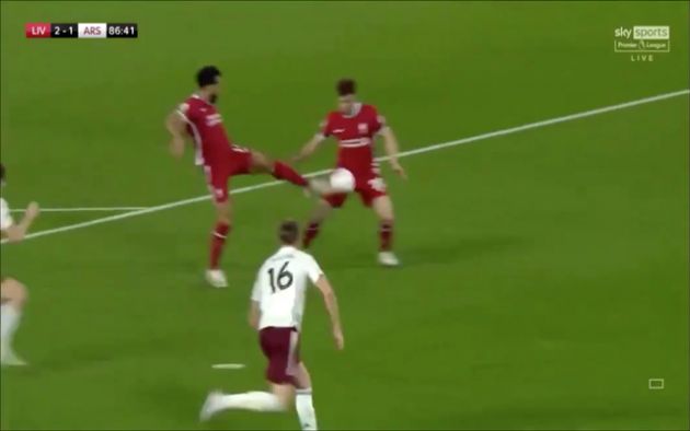 Video - Salah takes ball off Jota