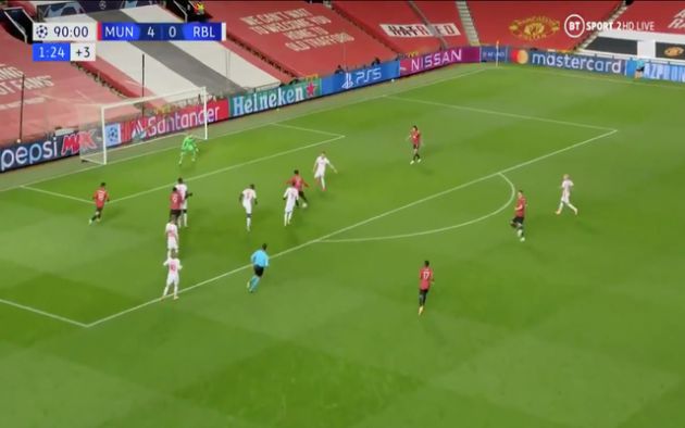 Video - Rashford seals hat-trick against Leipzig