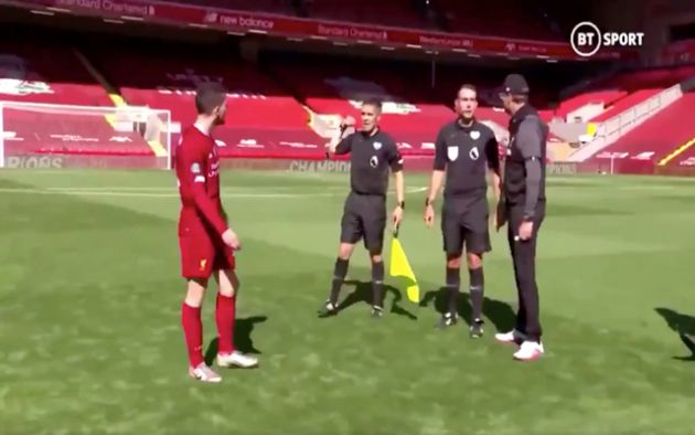 Video - Robertson blasting David Coote after Burnley tie