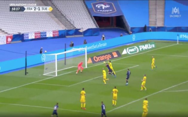Video - Giroud scored header vs Sweden