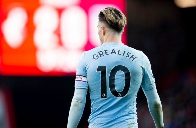 Man City unveil their new Tokyo-inspired third kit with Erling Haaland and  Jack Grealish modeling striking shirt which features sky blue lightning  flashes and neon pink badge