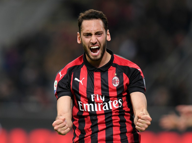 hakan calhanoglu ac milan