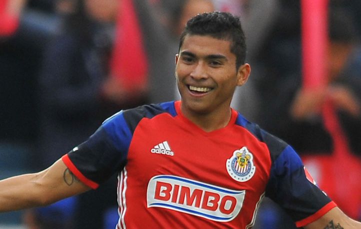Arsenal and Spurs chase Mexican winger Oberlin Pineda