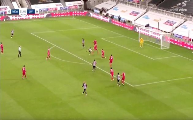 Video - Joelinton overhead kick vs Liverpool