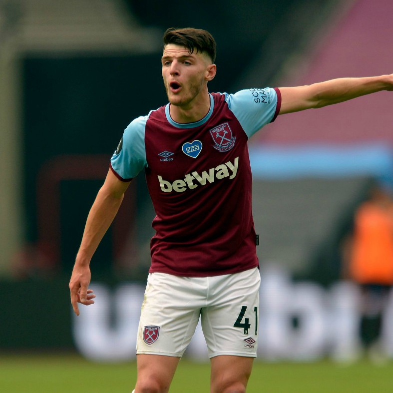 declan rice in chelsea shirt