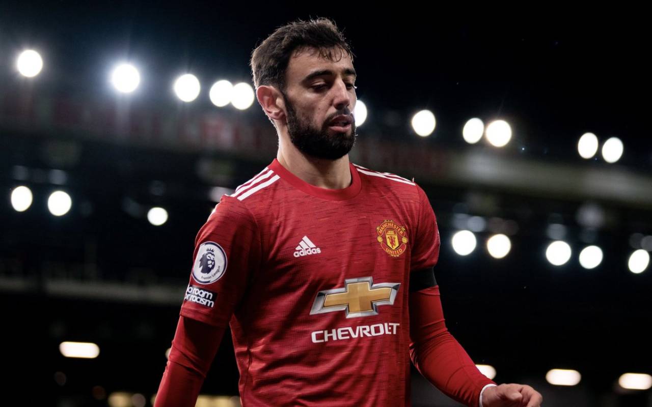 Man Utd news: Bruno Fernandes slammed over 'pathetic' treatment of