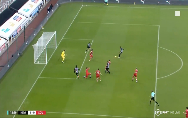 Video - Arsenal ace Willock scores opener on Newcastle debut