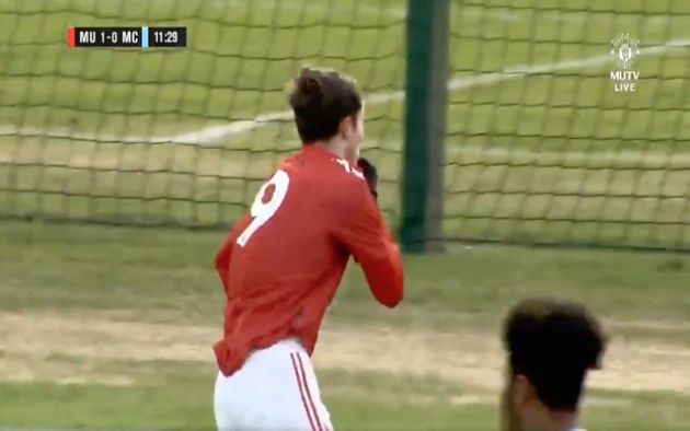 Video - Charlie McNeil kisses Man United badge after goal against City
