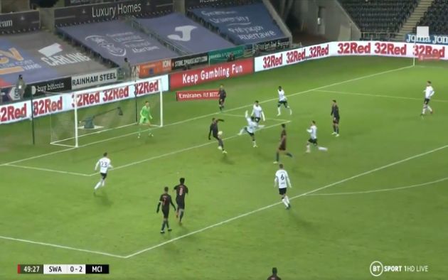 Video - Gabriel Jesus scores for Man City vs Swansea