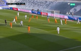 Video: Toni Kroos extends Real Madrid lead with lovely finish