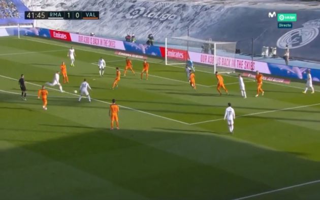 Video - Kroos scores for Real Madrid vs Valencia