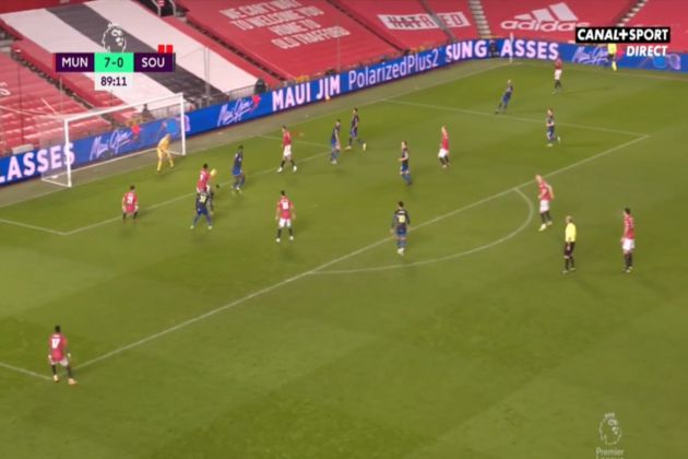 Video - Martial makes it 8-0 to Man United vs Southampton