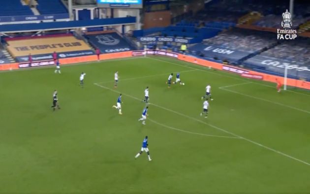 Video - Richarlison scores second for Everton vs Spurs in FA Cup tie