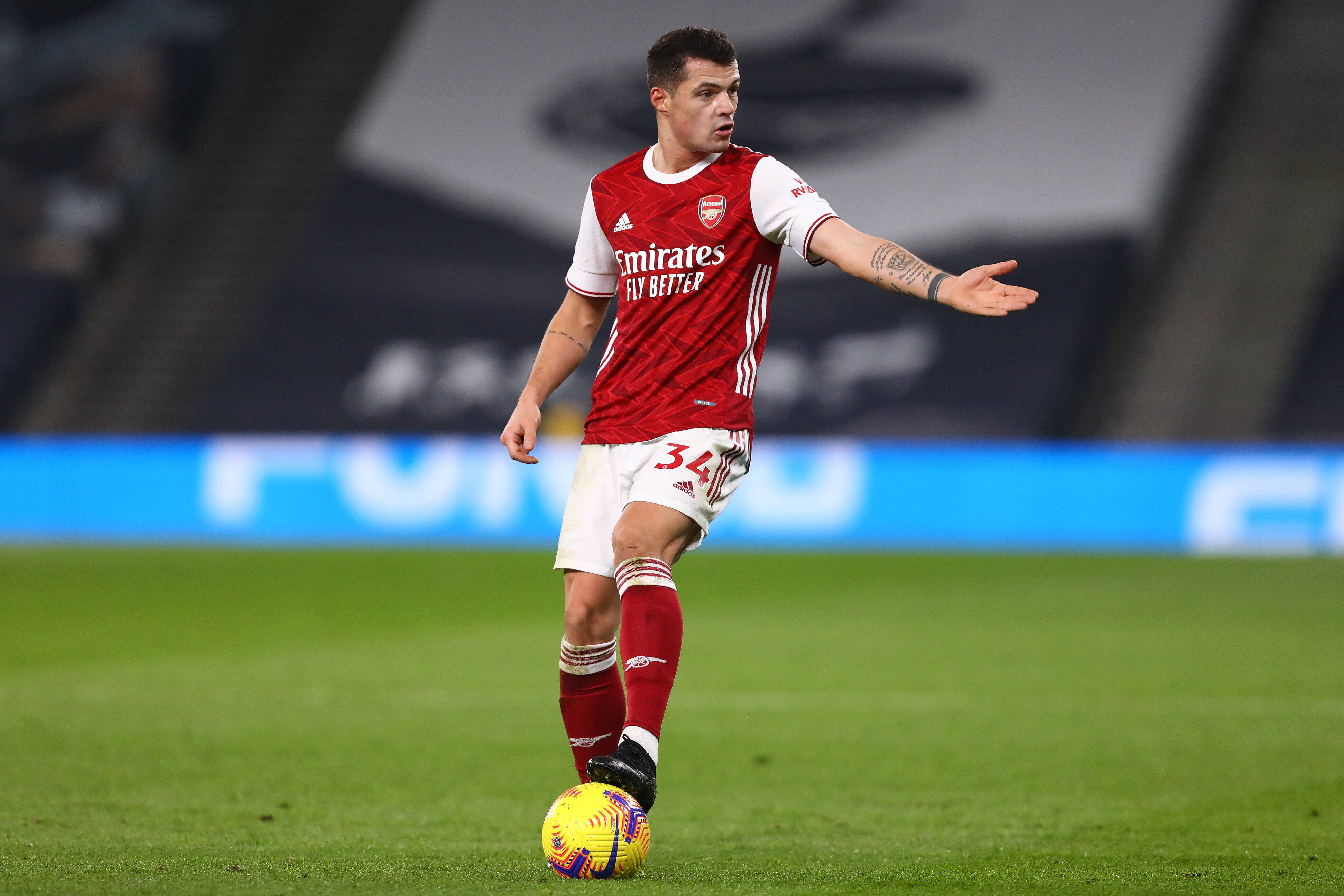 Granit Xhaka looking for a pass for Arsenal