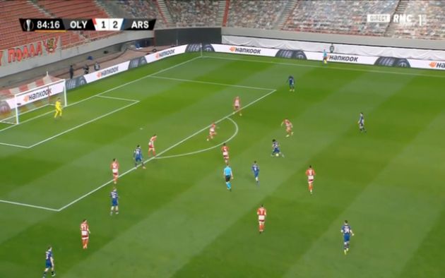 Video - Elneny scores stunner for Arsenal against Olympiacos