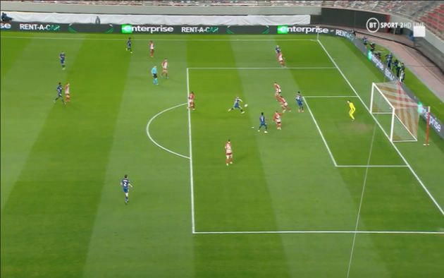 Video - Odegaard miss for Arsenal against Olympiacos