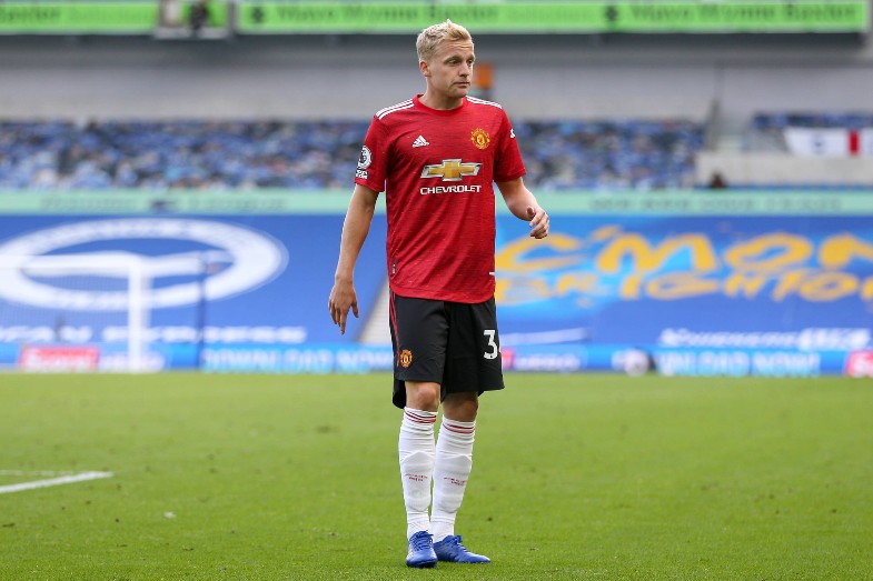 donny van de beek man utd