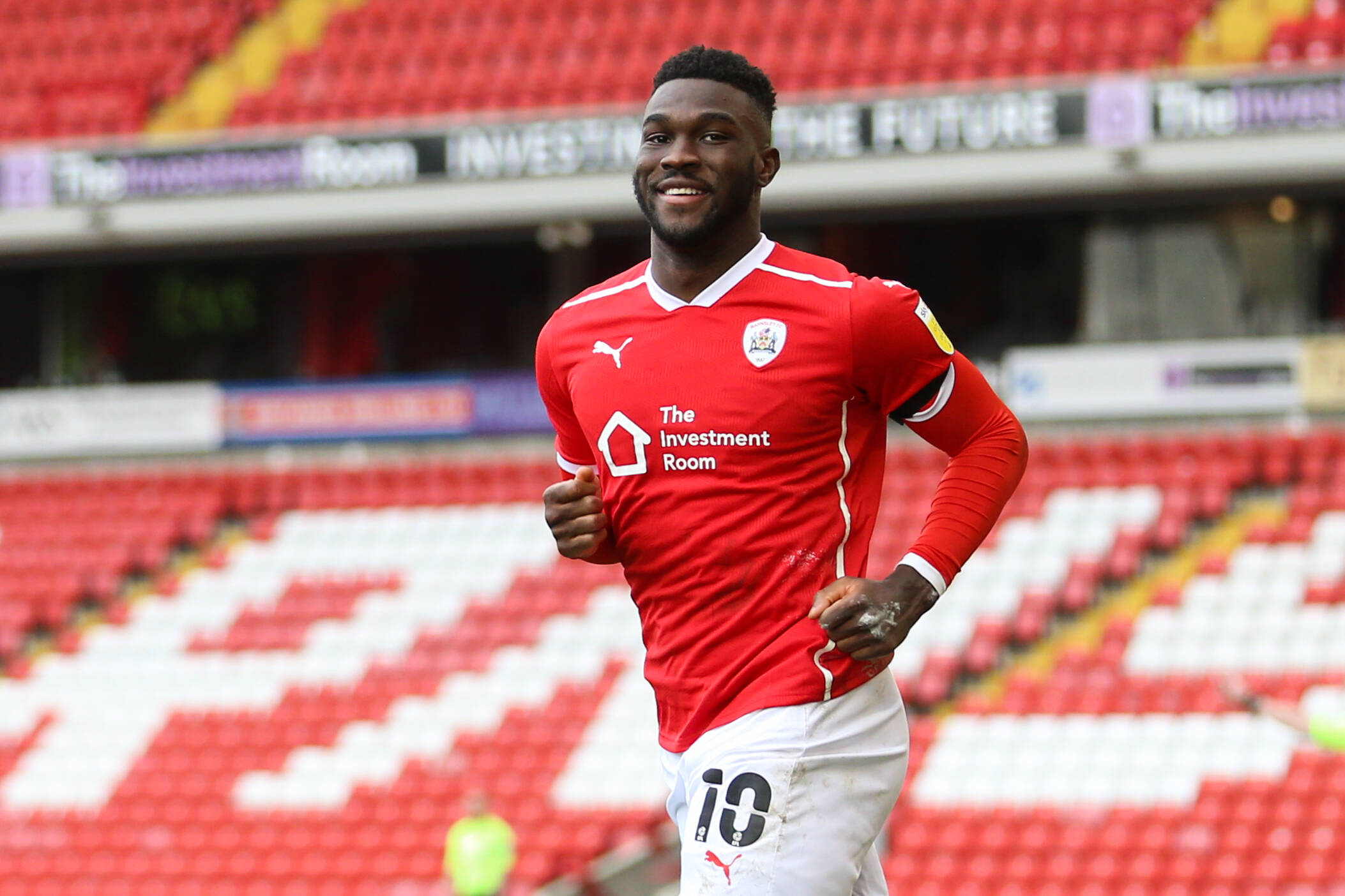 Bristol City and Coventry City told transfer fee for Barnsley star