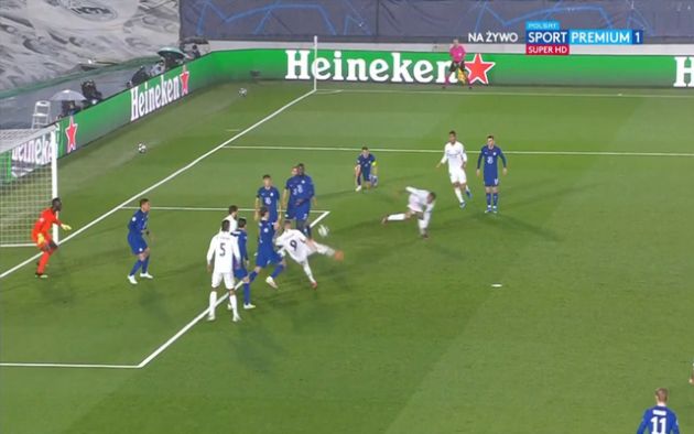 Video - Benzema equalises for Madrid vs Chelsea with close volley
