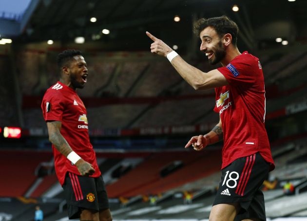 Bruno Fernandes points to teammate in celebration for Man United