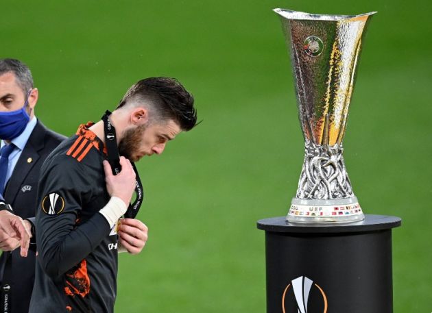 De Gea Europa League trophy