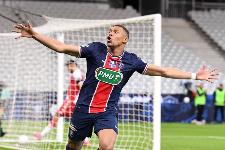  Talks held: Real Madrid close in on a key appointment which could result in Kylian Mbappe 