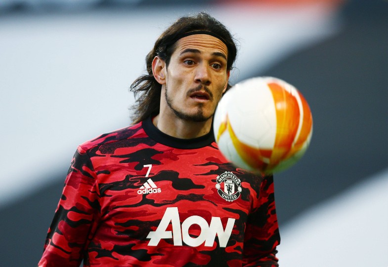 MUFC Cavani Europa ball