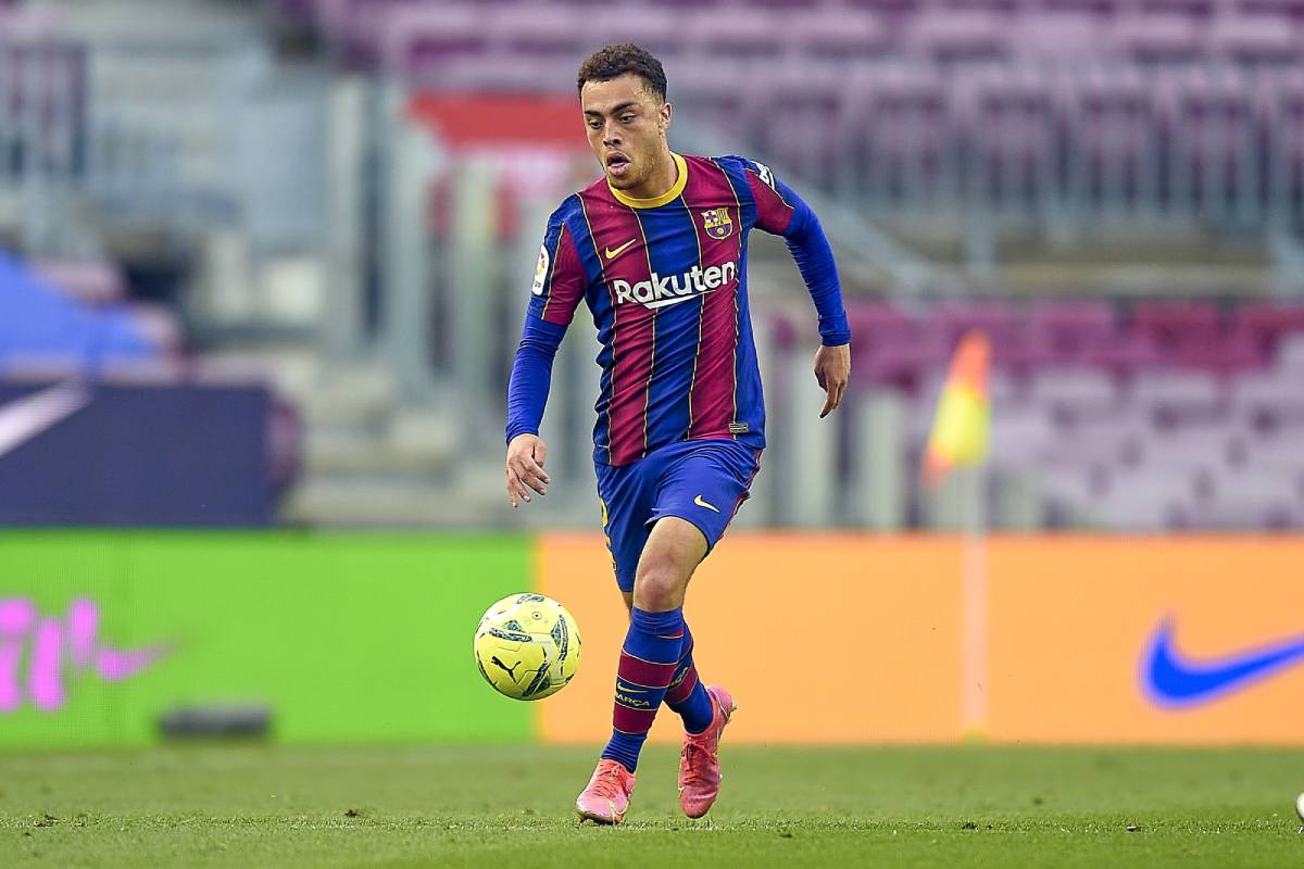  Barcelona could offload young star to Arsenal for €30m despite his wishes to stay