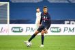 Varane wants Manchester United move but wages are an issue