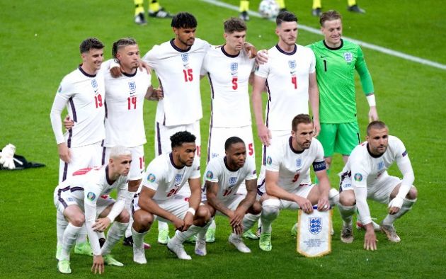 England players line up XI