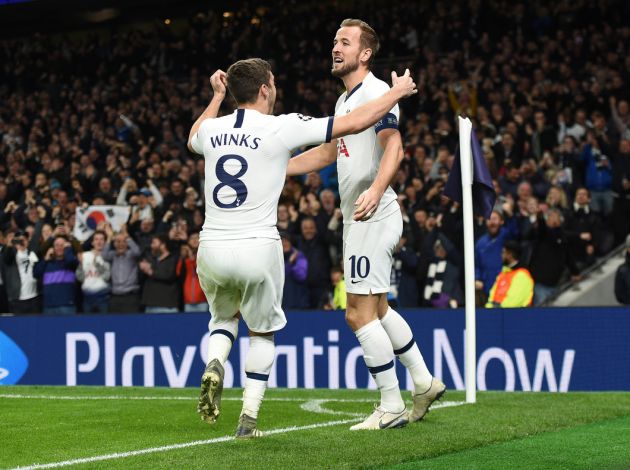 Harry Winks celebrates with Harry Kane for Spurs