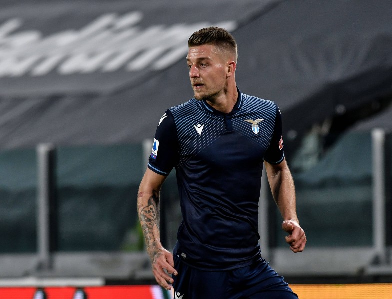  Man United revisit possibility of signing Lazio midfielder