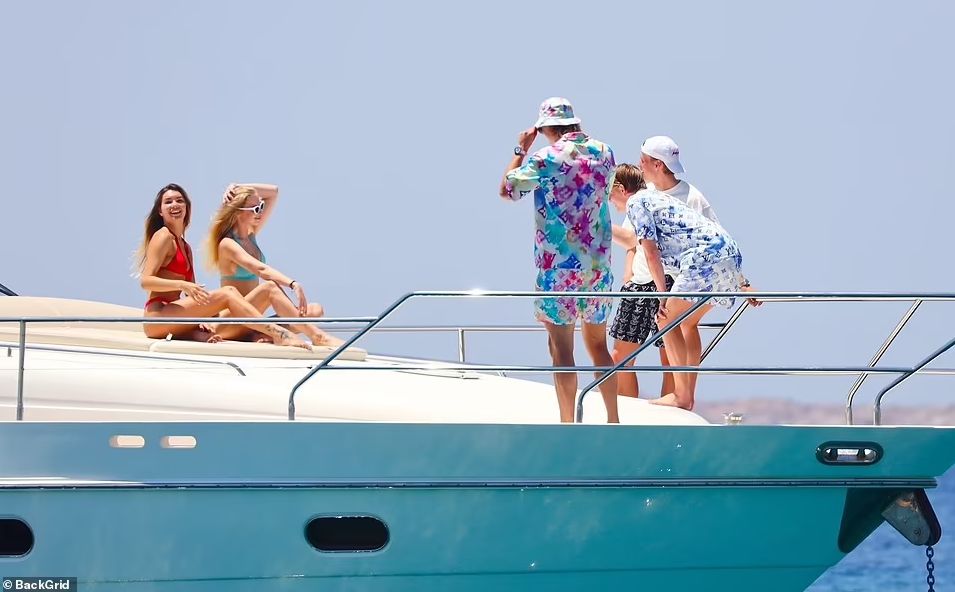 Photos Borussia Dortmund Star And Chelsea Transfer Target Erling Haaland Parties With Bikini Clad Women On Yacht By Greek Island Mykonos
