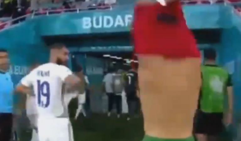 Video: Cristiano Ronaldo and Karim Benzema swap shirts at HT