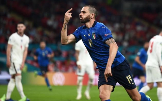 Bonucci celebrates vs England