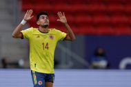 Colombia 3-2 Peru: Stunning Luis Diaz strike sees Colombia finish