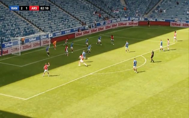 Video - Nketiah scores late equaliser for Arsenal vs Rangers