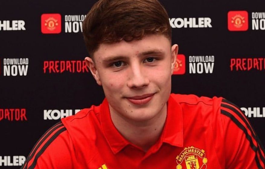  Done Deal: Highly-rated Man United starlet heads out on loan