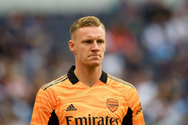 Bernd Leno looks out for Arsenal