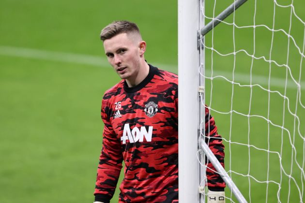 Dean Henderson pre-match training for Manchester United