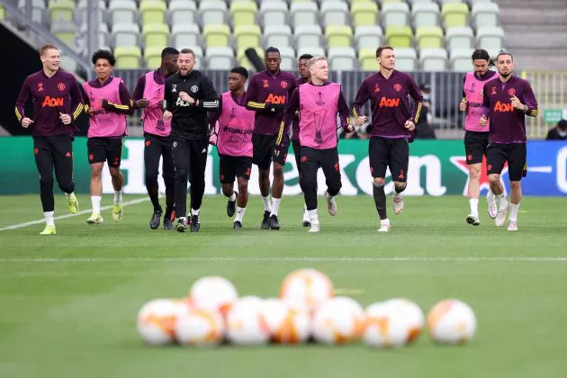 Man United squad training before Europa League final