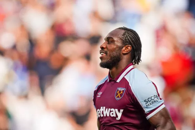 Michail Antonio looks out for West Ham United