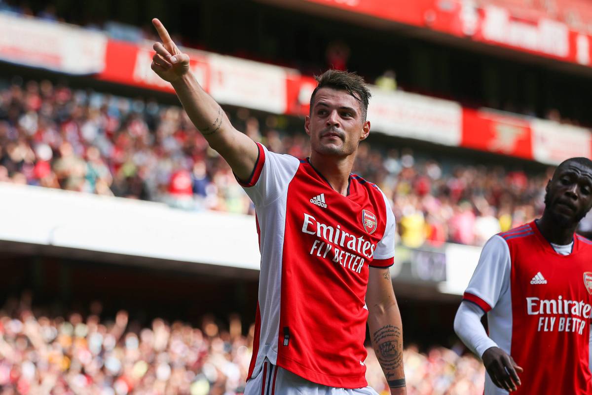  (Photo) Arsenal star hints he will stay with the club following transfer speculation