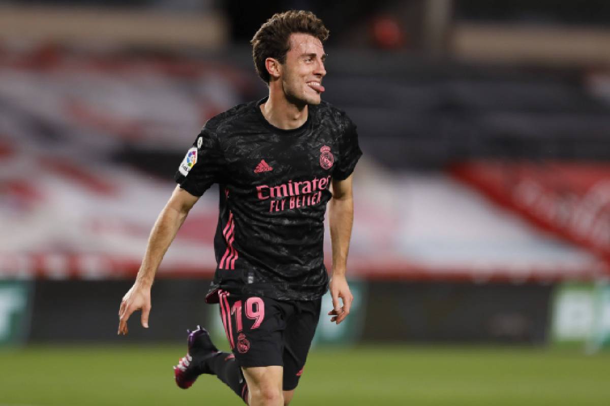 Arsenal target Álvaro Odriozola in action for Real Madrid