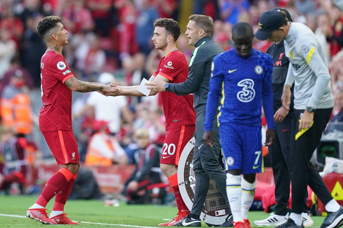 Klopp substitutes Firmino out for Liverpool teammate Jota
